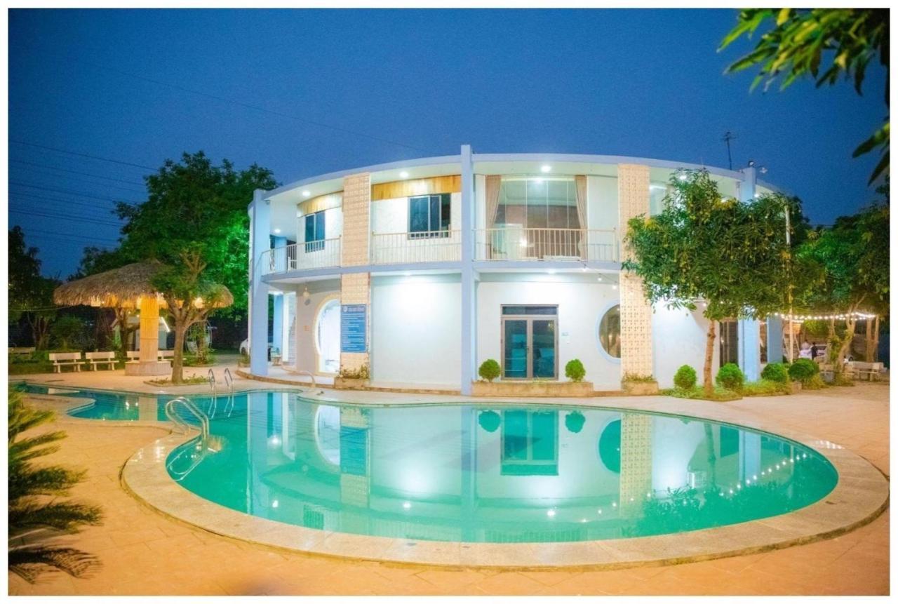 Bien Dong Complex Hotel Luong Son  Buitenkant foto